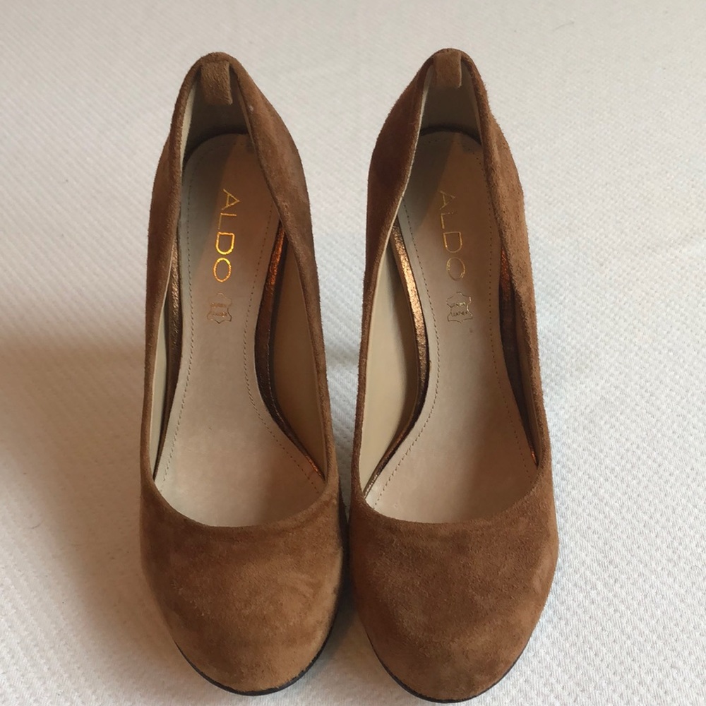 Aldo perfect condition pump